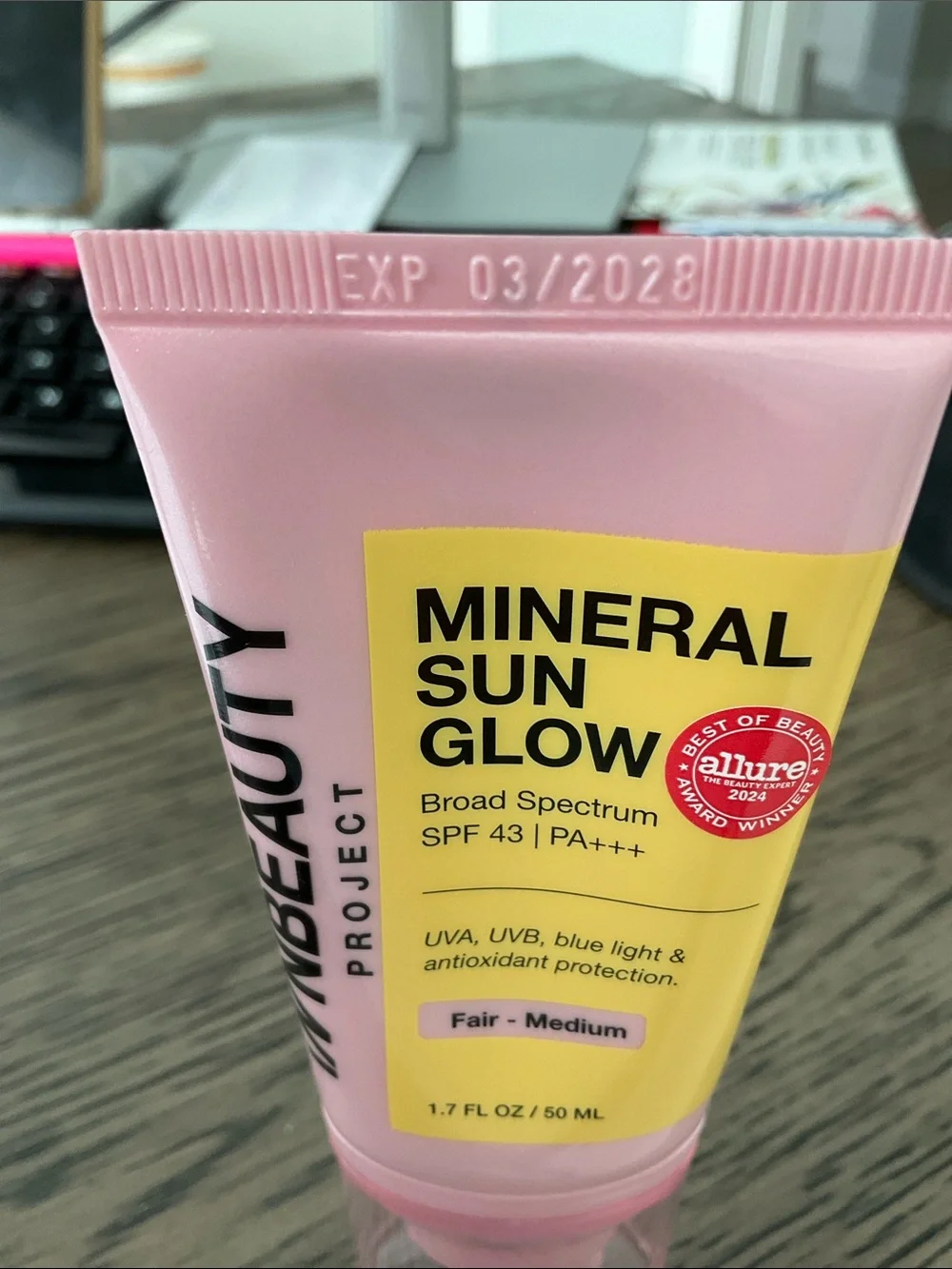 Mineral Sun Glow SPF 43 - Fair-Medium